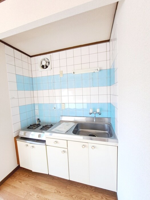 物件内観写真8　(キッチン)