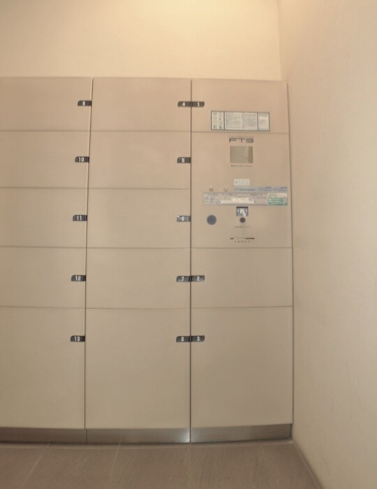 物件外観写真6　(建物設備)