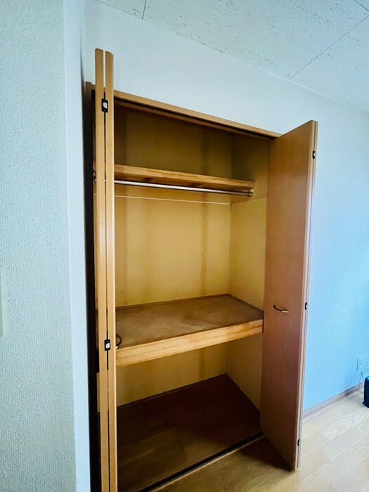 物件内観写真16　(収納)