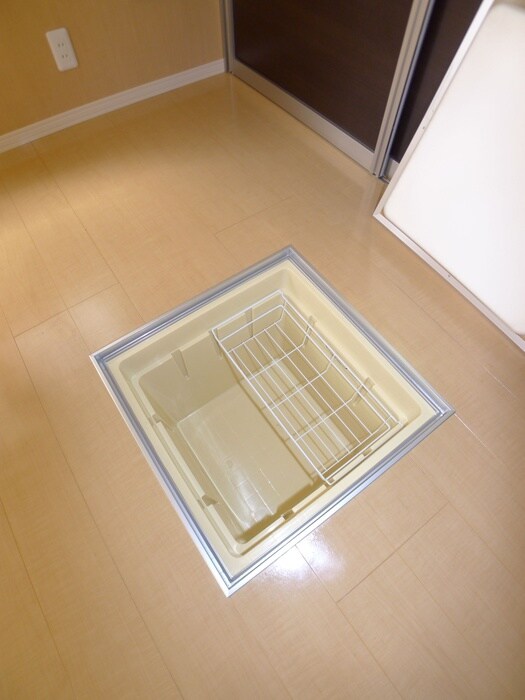 物件内観写真14　(収納)