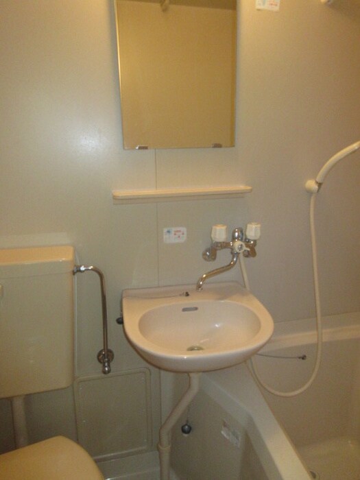 物件内観写真11　(洗面)