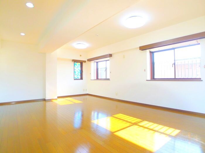 物件内観写真9　(居室)