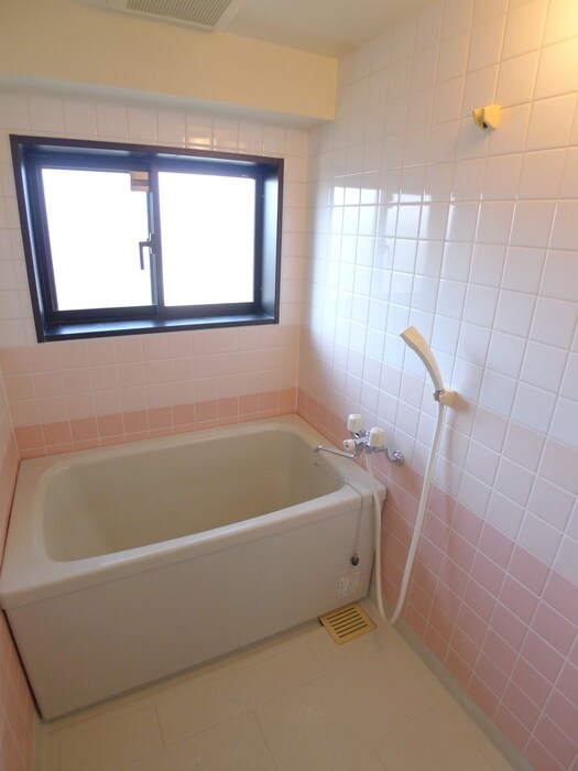 物件内観写真12　(バス／シャワールーム等)