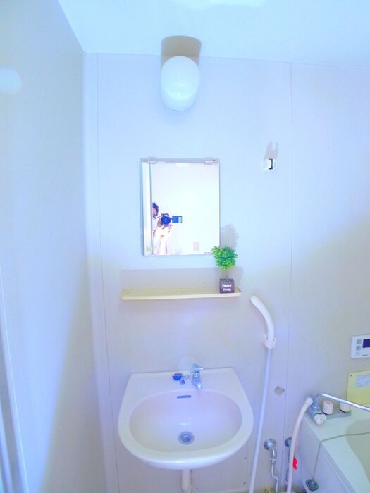 物件内観写真18　(洗面)