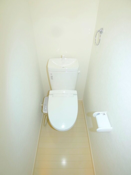 物件内観写真14　(トイレ)