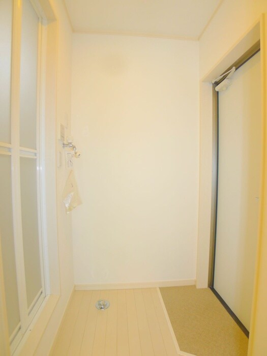 物件内観写真16　(廊下)