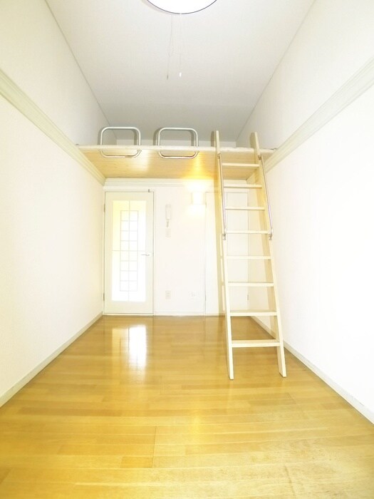 物件内観写真7　(居室)