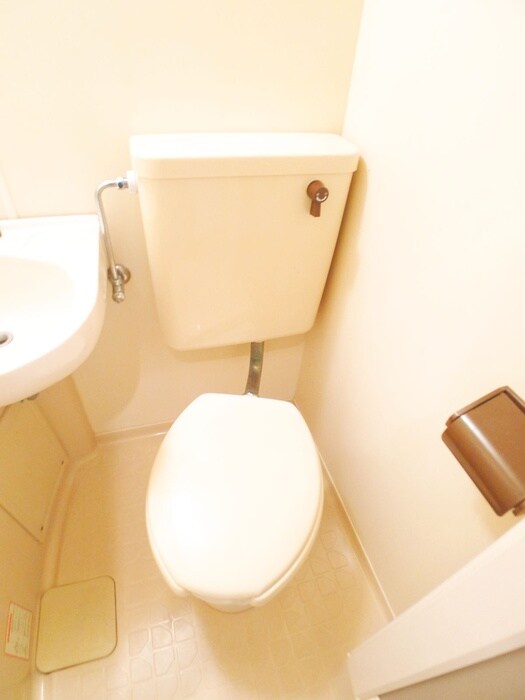 物件内観写真13　(トイレ)