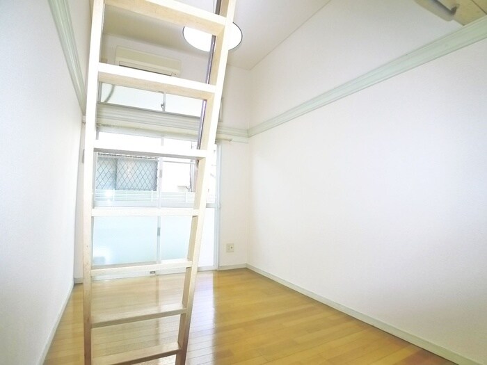 物件内観写真18　(居室)