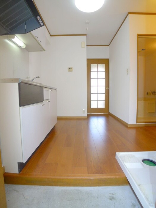 物件内観写真19　(廊下)