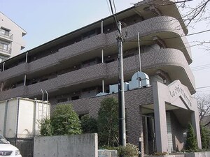 ラ．プランタン外観写真