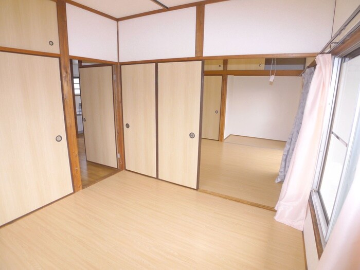 物件内観写真9　(居室)