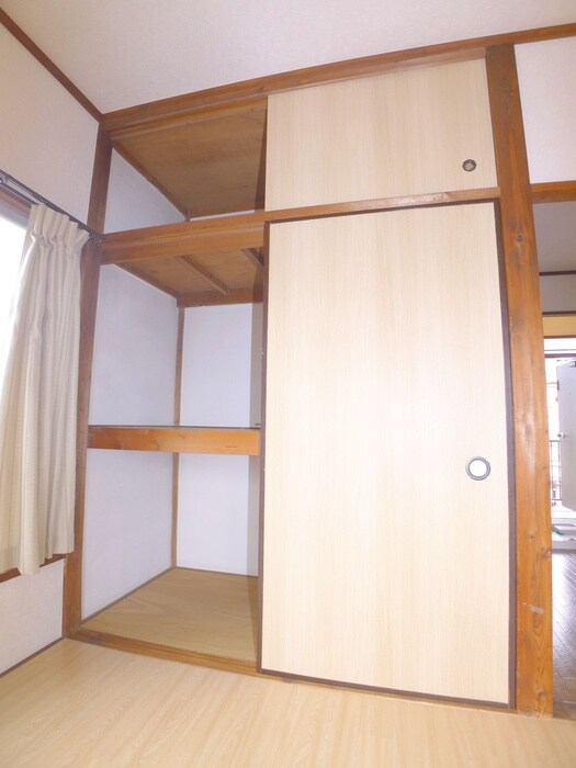 物件内観写真10　(収納)