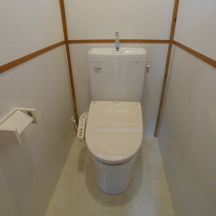 物件内観写真13　(トイレ)