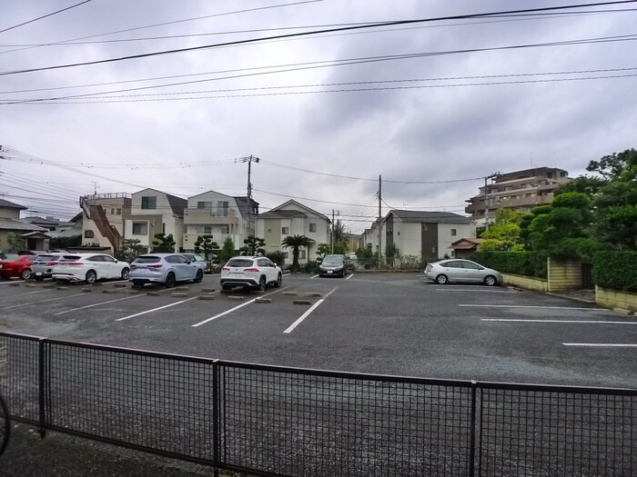 物件内観写真16　(室内からの展望)