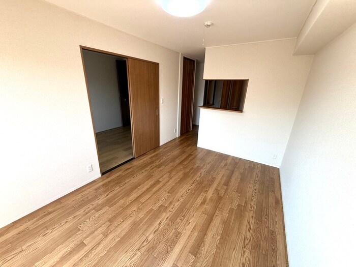 物件内観写真7　(居室)