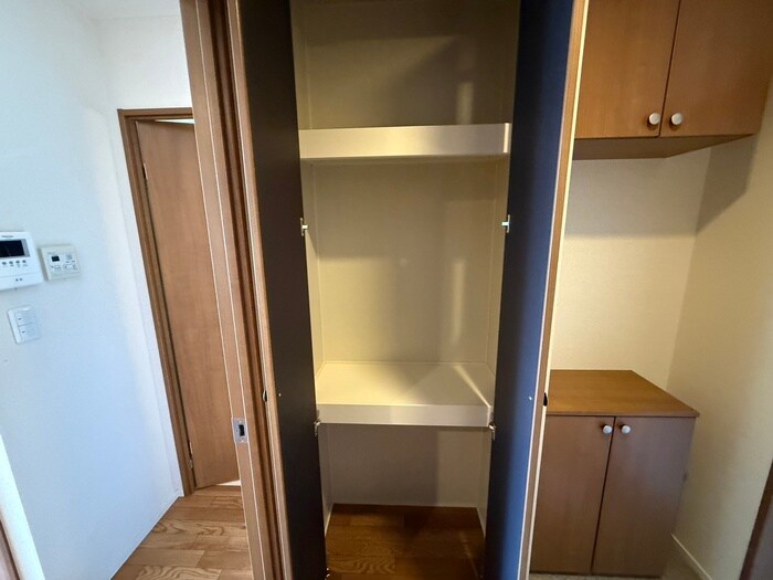 物件内観写真20　(洗面)