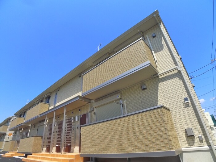 物件外観写真1　(外観写真)