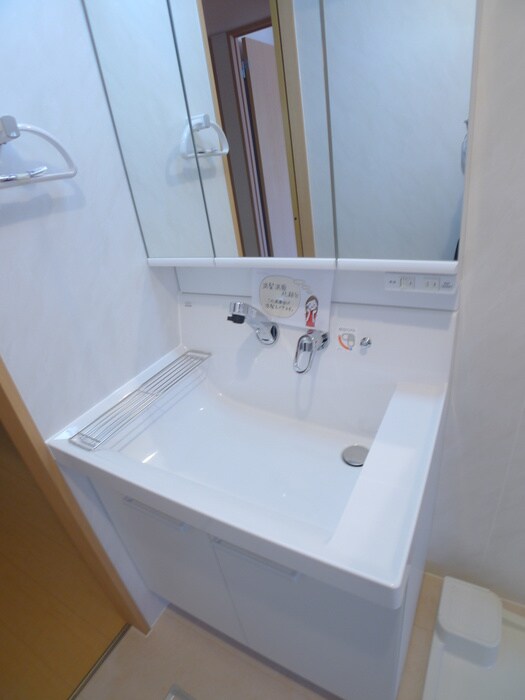 物件内観写真10　(洗面)