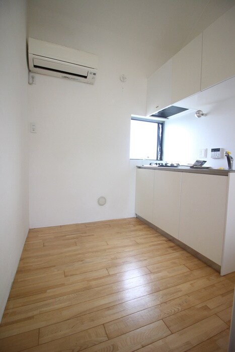 物件内観写真11　(居室)