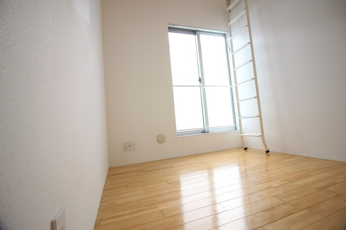 物件内観写真18　(居室)