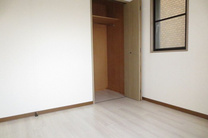 物件内観写真12　(居室)