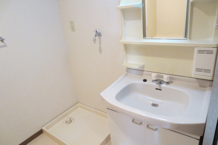 物件内観写真13　(洗面)