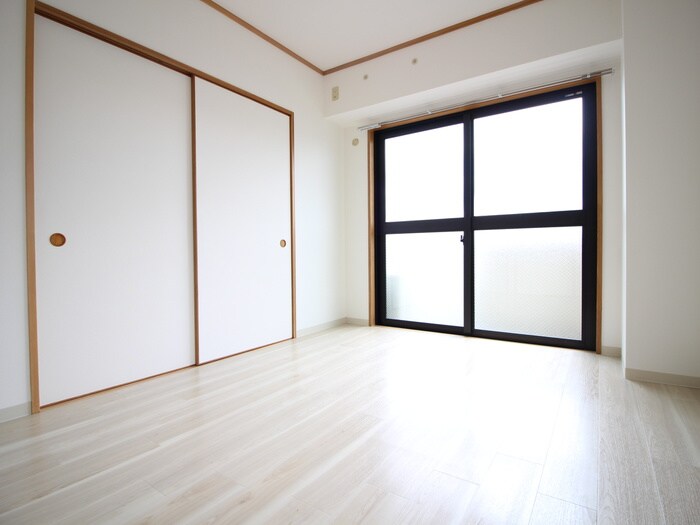 物件内観写真19　(居室)