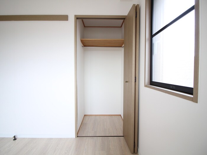 物件内観写真22　(収納)