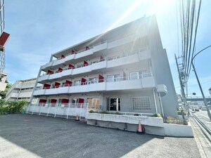 グランデ岸根公園Ⅱ外観写真