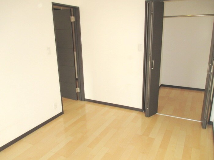 物件内観写真14　(収納)