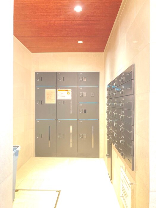 物件外観写真6　(建物設備)