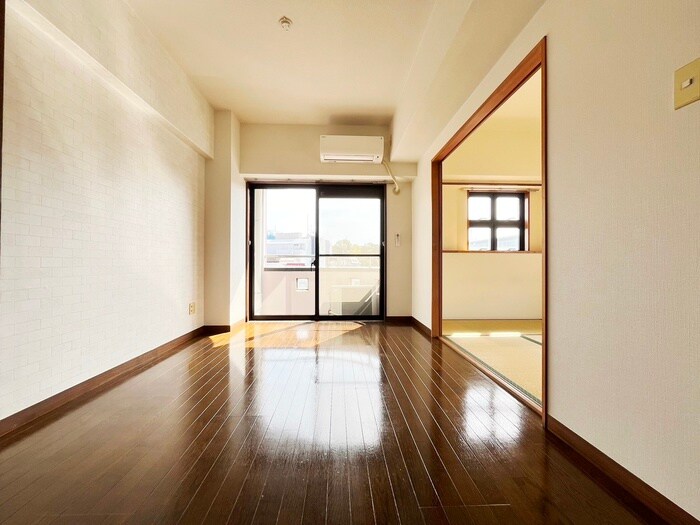 物件内観写真12　(居室)