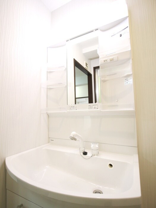 物件内観写真13　(洗面)