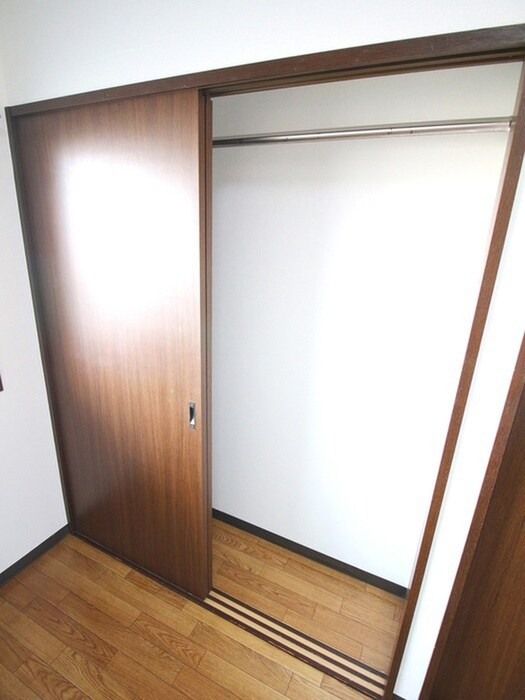 物件内観写真14　(収納)