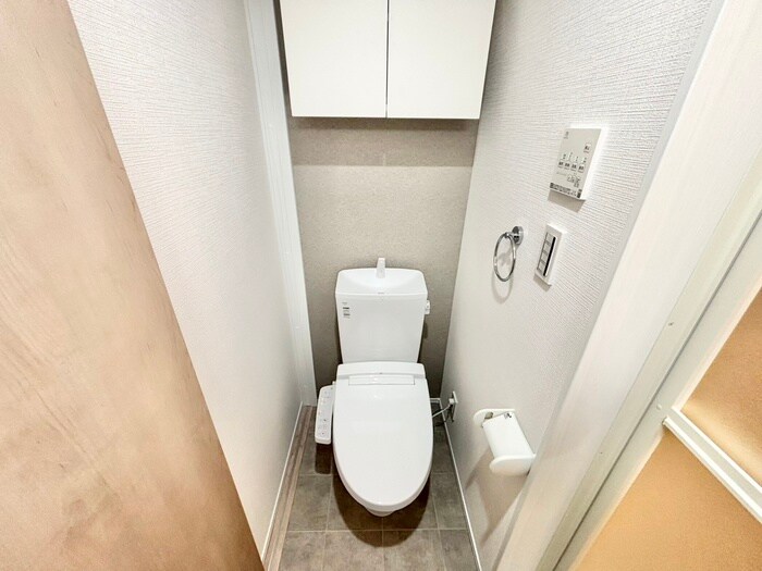 物件内観写真12　(トイレ)