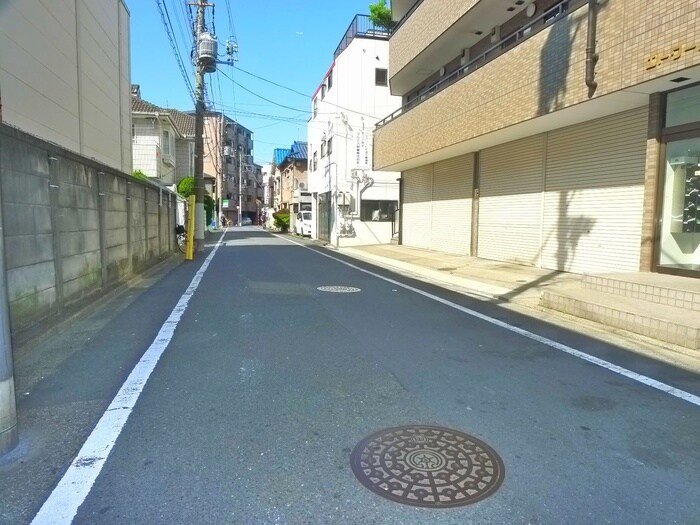 物件外観写真4　(周辺環境)