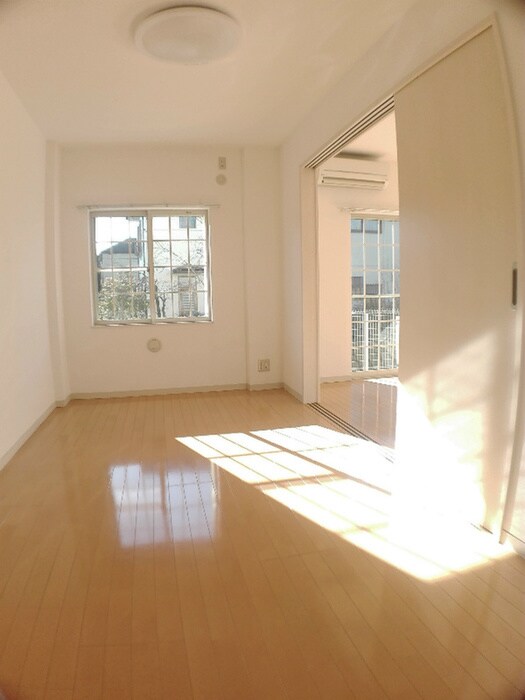 物件内観写真6　(内観写真)