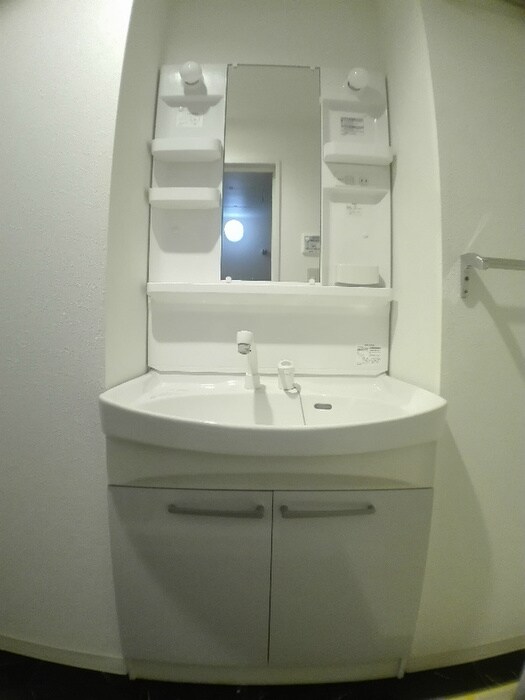 物件内観写真10　(洗面)