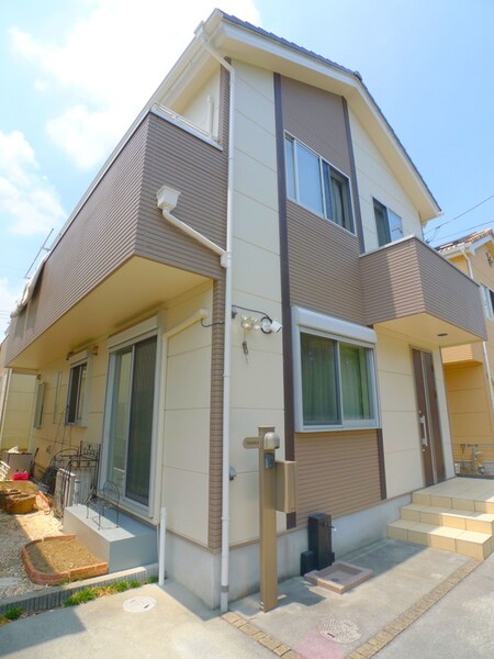 緑区中尾戸建外観写真