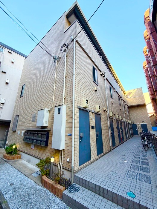 物件外観写真1　(外観写真)