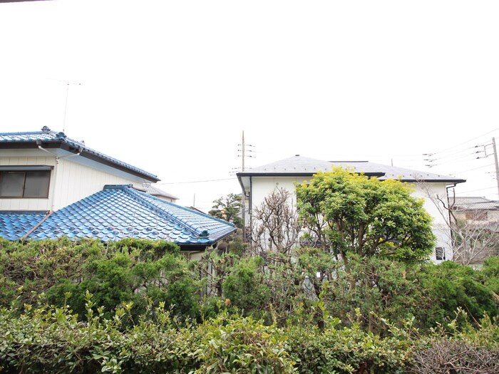 物件内観写真16　(室内からの展望)