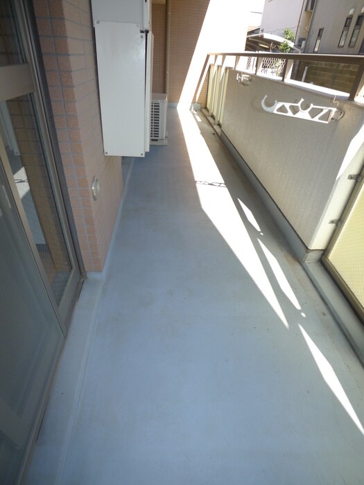 物件内観写真16　(ベランダ・バルコニー)