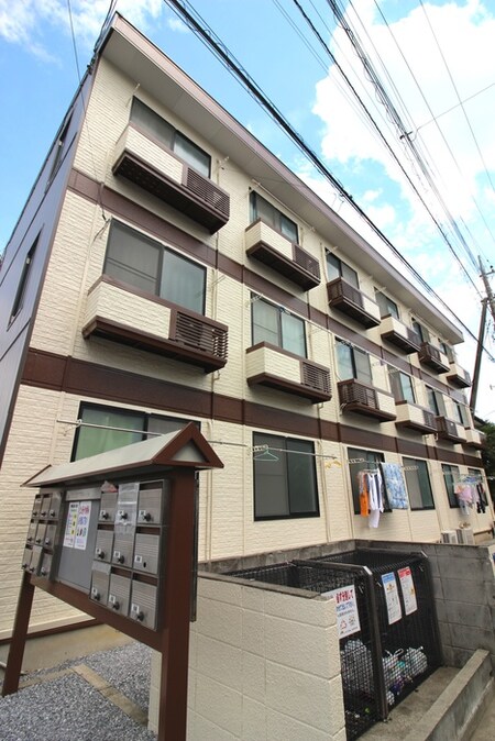 秀栄B館外観写真