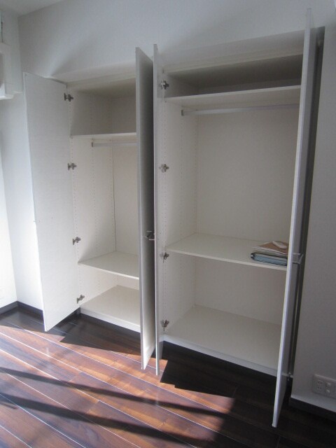 物件内観写真7　(収納)