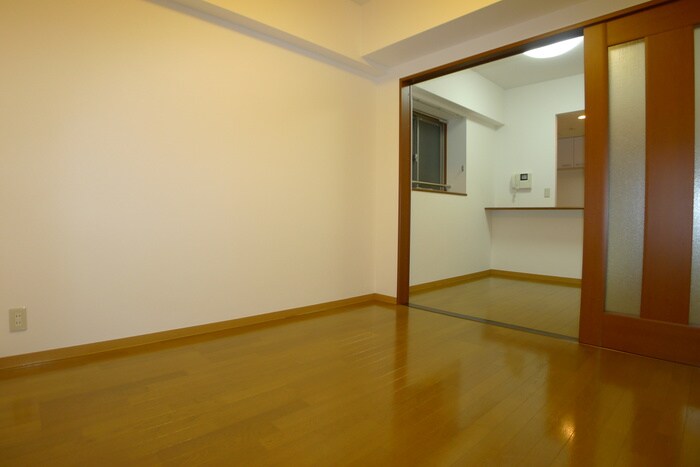 物件内観写真19　(居室)