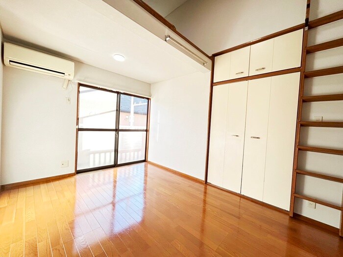 物件内観写真22　(居室)