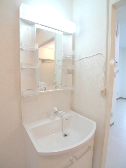 物件内観写真11　(洗面)