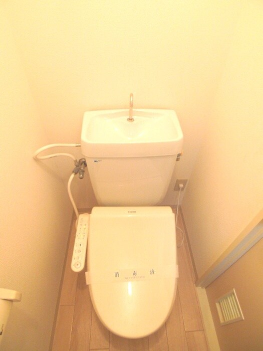 物件内観写真13　(トイレ)