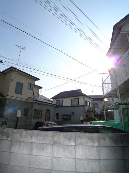 物件内観写真20　(室内からの展望)